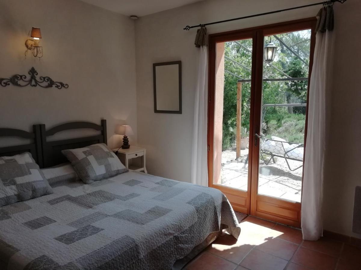 Chambre D'Hote Le Mas Des Romarins Les Arcs-sur-Argens Kültér fotó