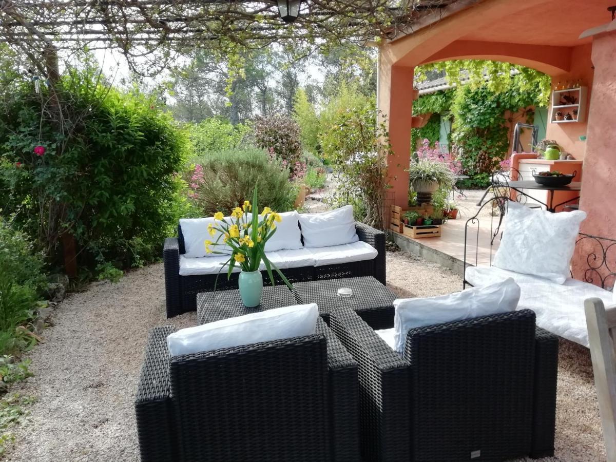 Chambre D'Hote Le Mas Des Romarins Les Arcs-sur-Argens Kültér fotó