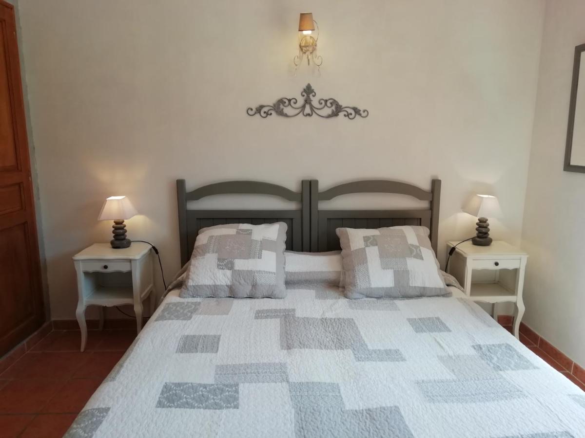 Chambre D'Hote Le Mas Des Romarins Les Arcs-sur-Argens Kültér fotó